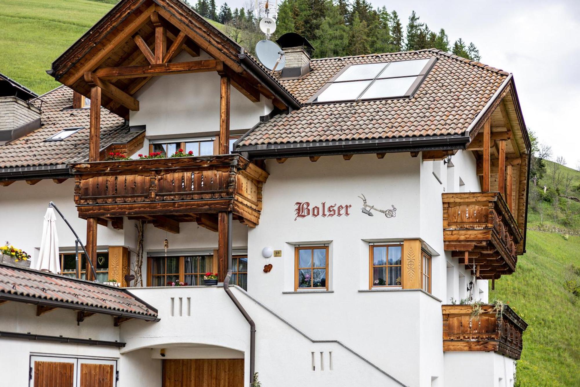 Bolser App Piz Da Peres San Vigilio Di Marebbe Bilik gambar