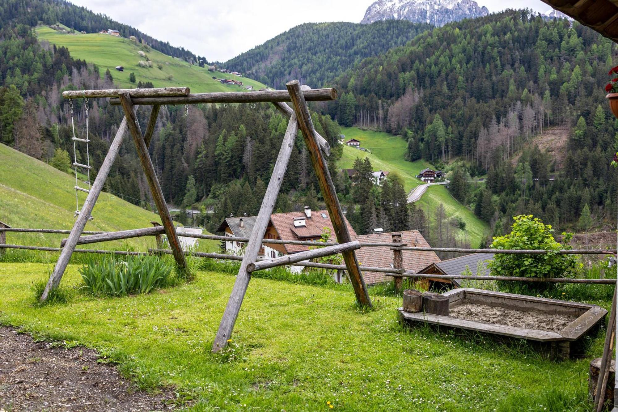 Bolser App Piz Da Peres San Vigilio Di Marebbe Bilik gambar
